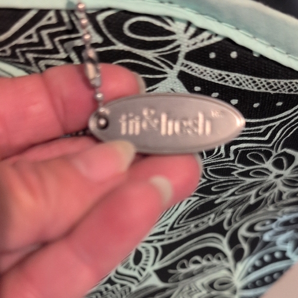 Fit & Fresh Floral Black and Mint Lunch Tote Bag - Picture 2 of 6